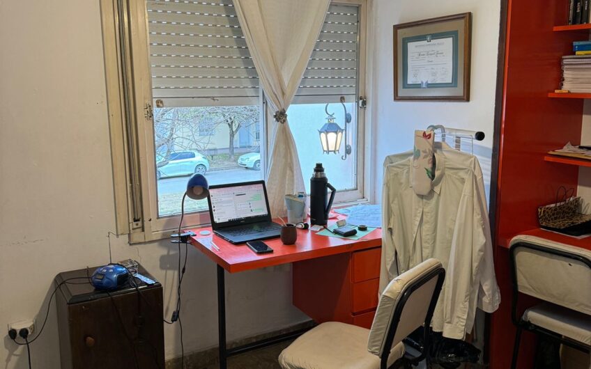 DEPARTAMENTO EN PLANTA ALTA CON TERRAZA