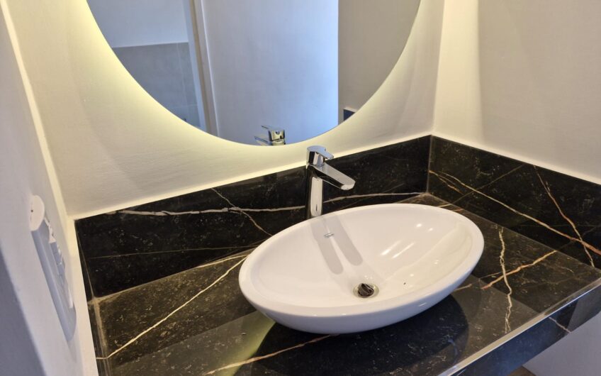 CASA A ESTRENAR – 2 DORMITORIOS – BARRIO MARÍA DELLAROSSA