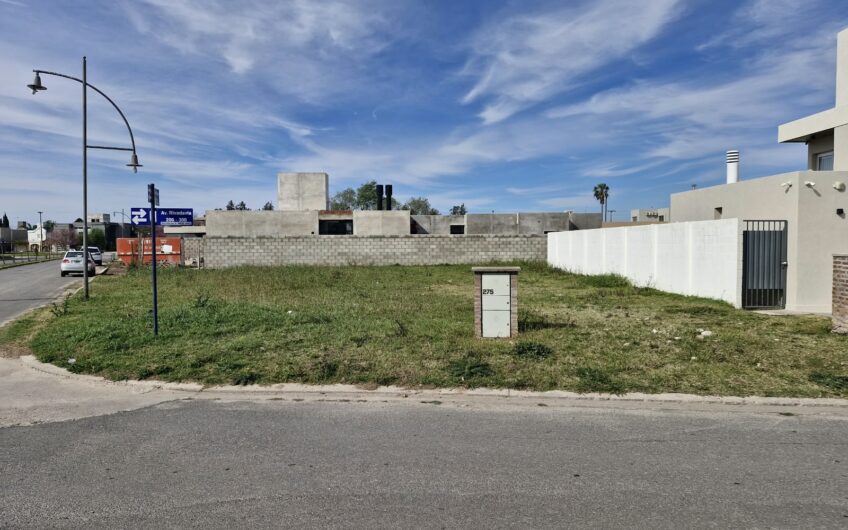TERRENO ESQUINA 400M², BARRIO COOP. GRAL. PAZ